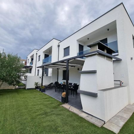 Holiday House Gavran Vodice Esterno foto