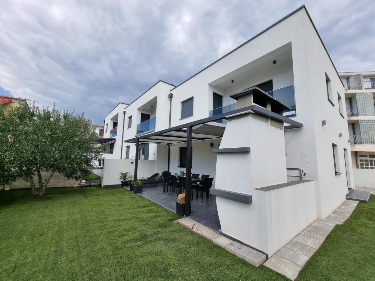 Holiday House Gavran Vodice Esterno foto