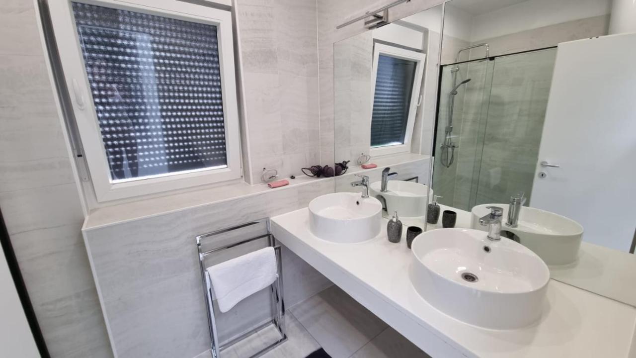 Holiday House Gavran Vodice Esterno foto
